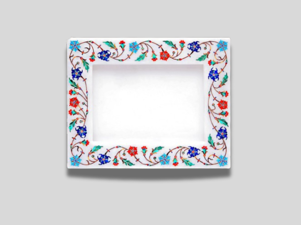 White Marble Top Photo Frame Gemstone Showpiece Item For Home Decor